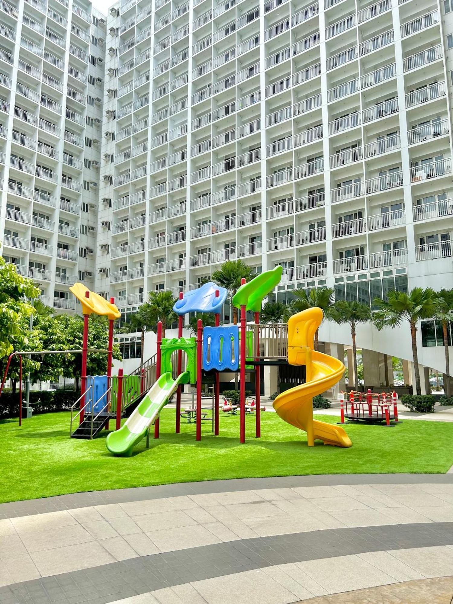 Santiorini At Shore Residences Pasay Luaran gambar