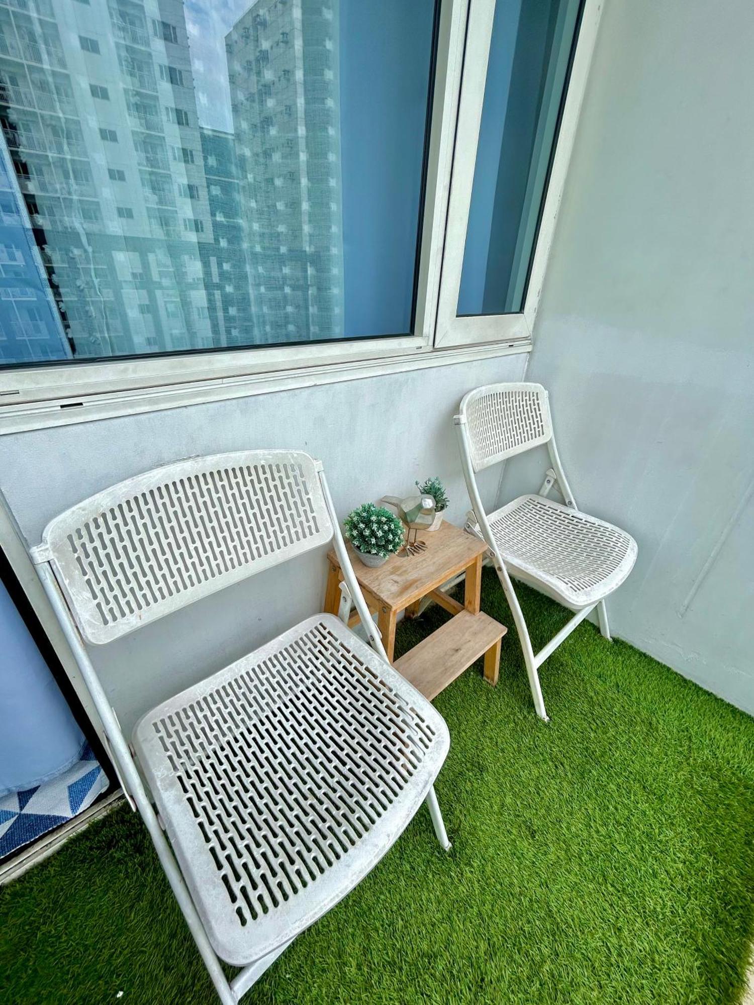 Santiorini At Shore Residences Pasay Luaran gambar