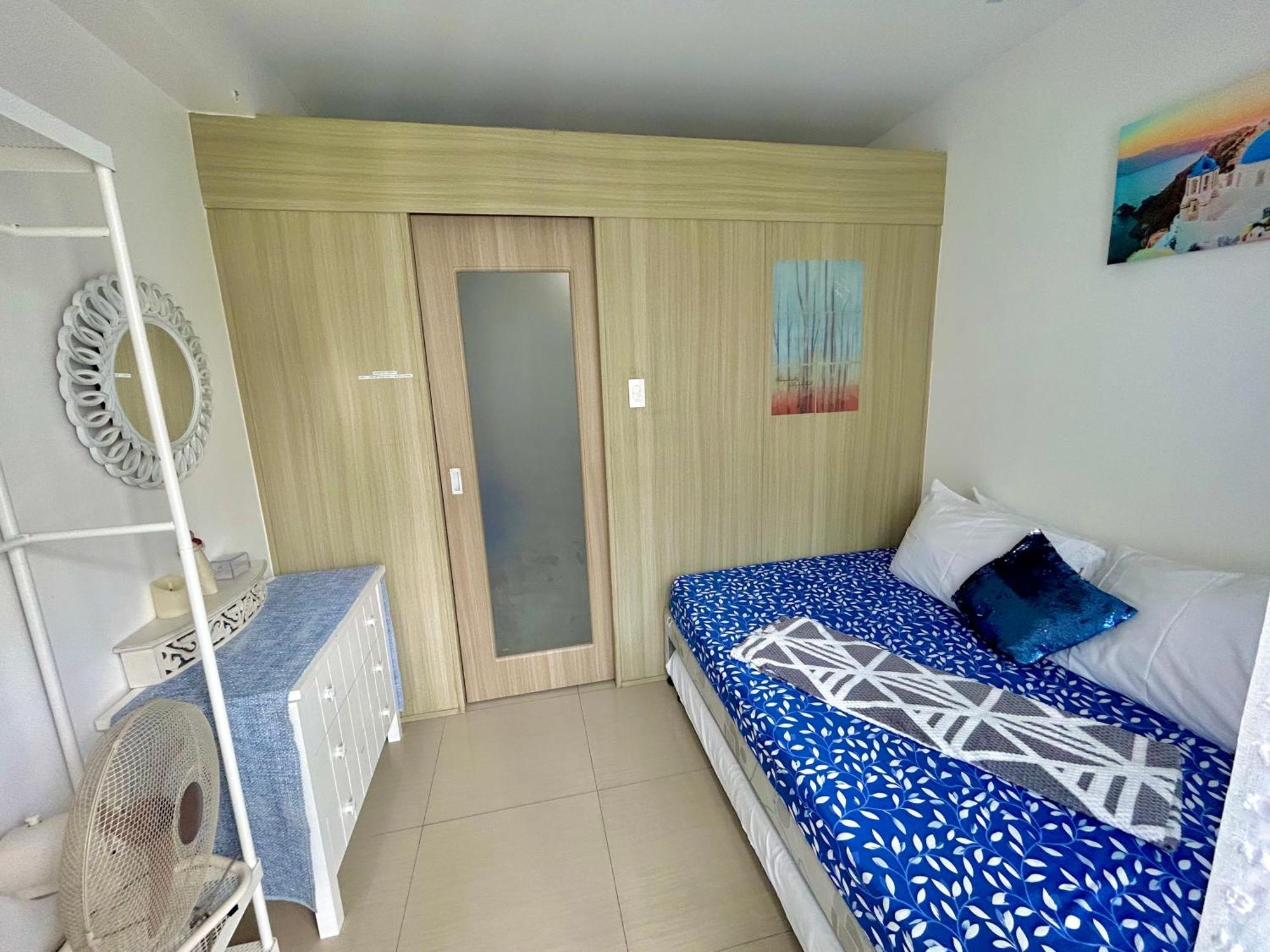 Santiorini At Shore Residences Pasay Luaran gambar